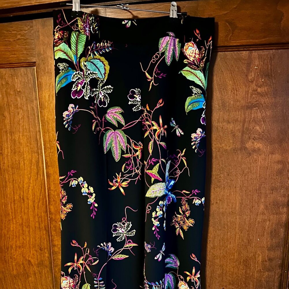 H&M tropical patterned cropped dress pants, women's side 10